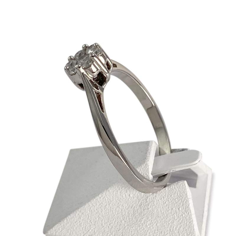 Bague d'occasion or 750 blanc diamants - vue 2