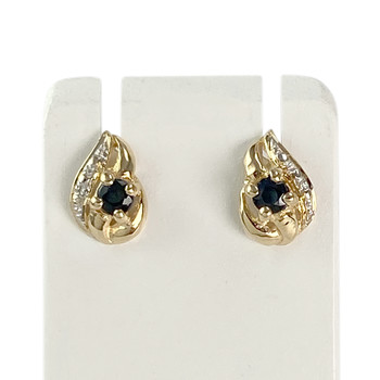 Boucles d'oreilles d'occasion OR 750  2 tons saphirs