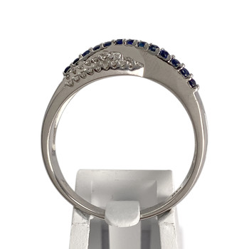 Pre-owned 375 white gold ring with diamonds and sapphires