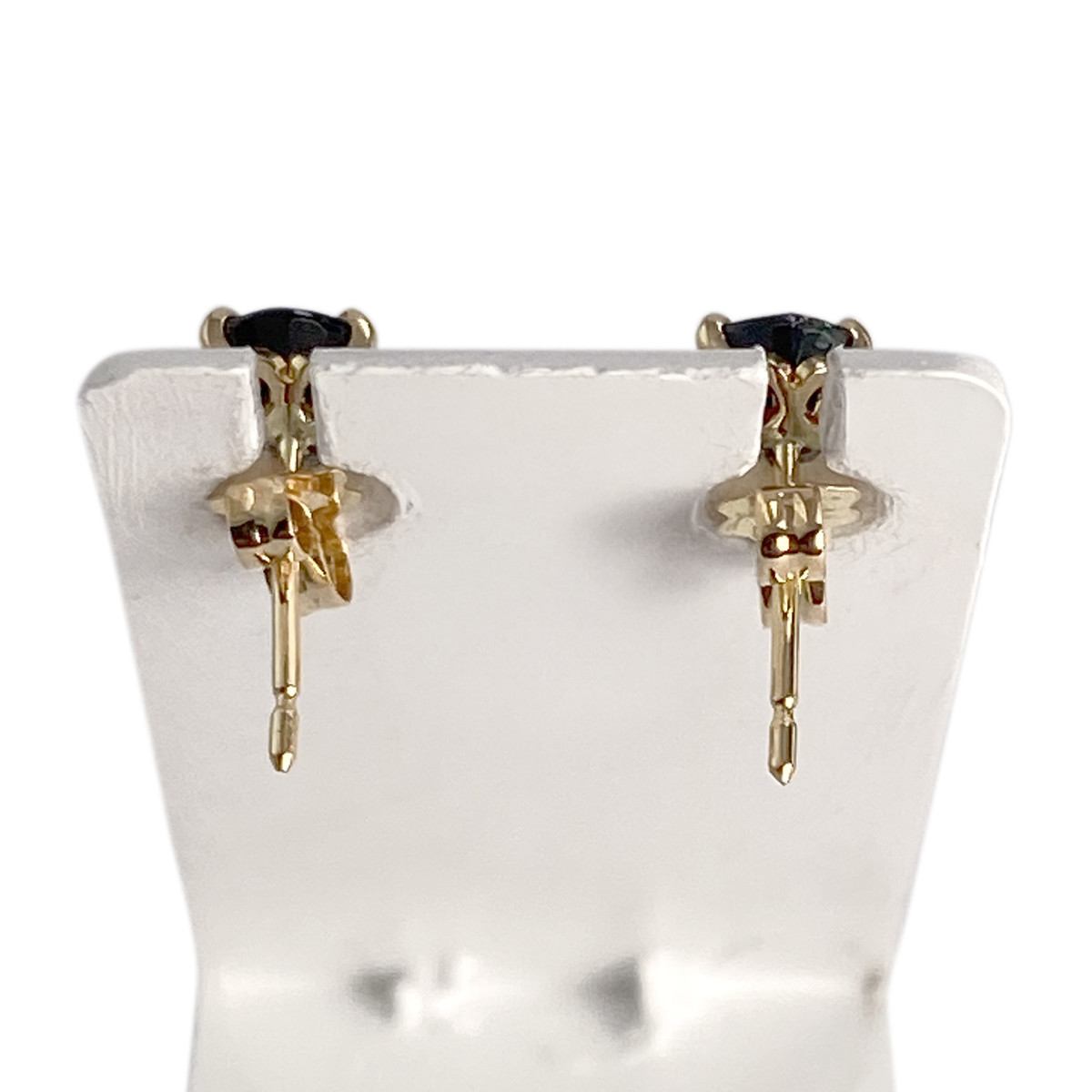 Boucles d'oreilles d'occasion or 750 jaune saphir - vue 3