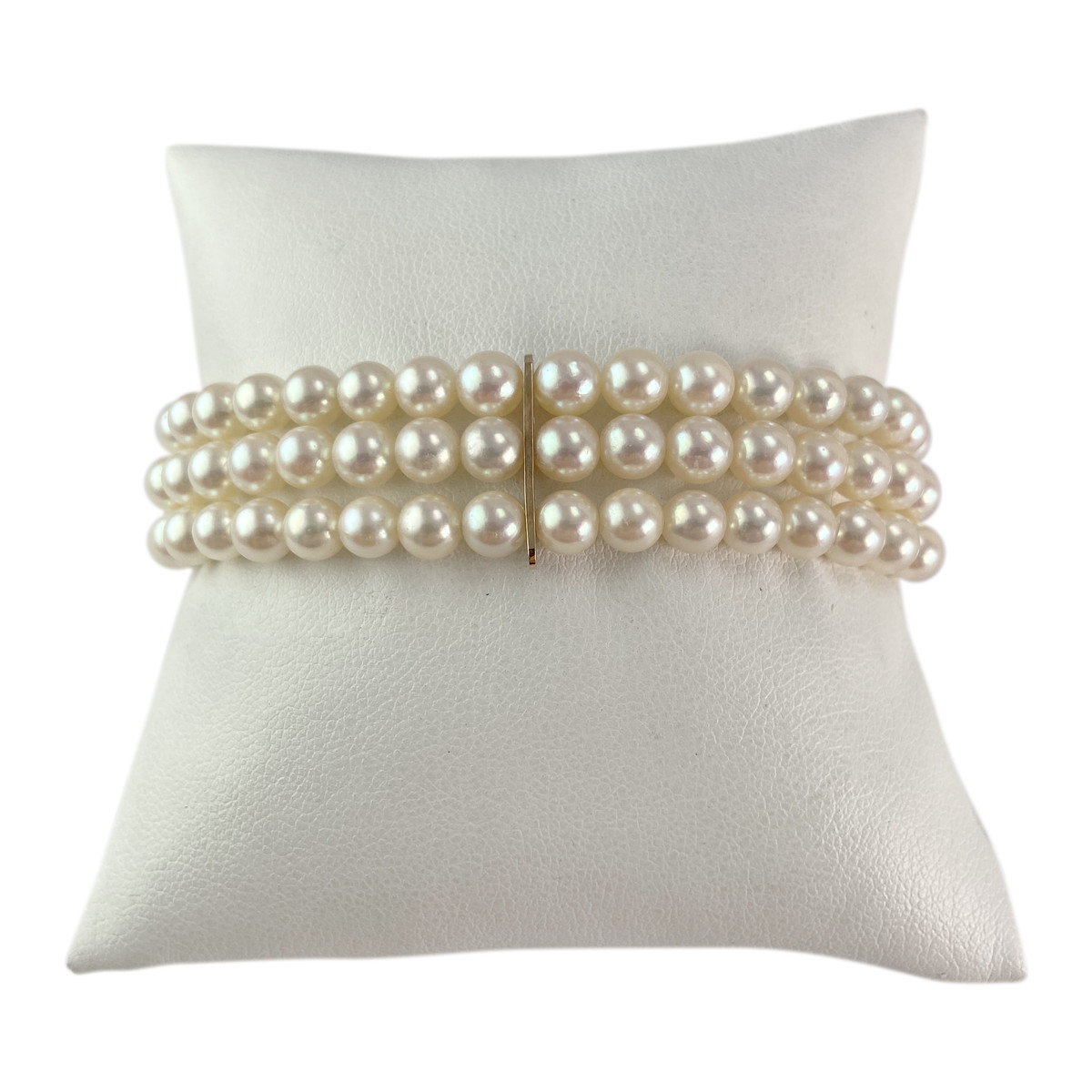 Tweedehands armband van 750 geelgoud met gekweekte parel