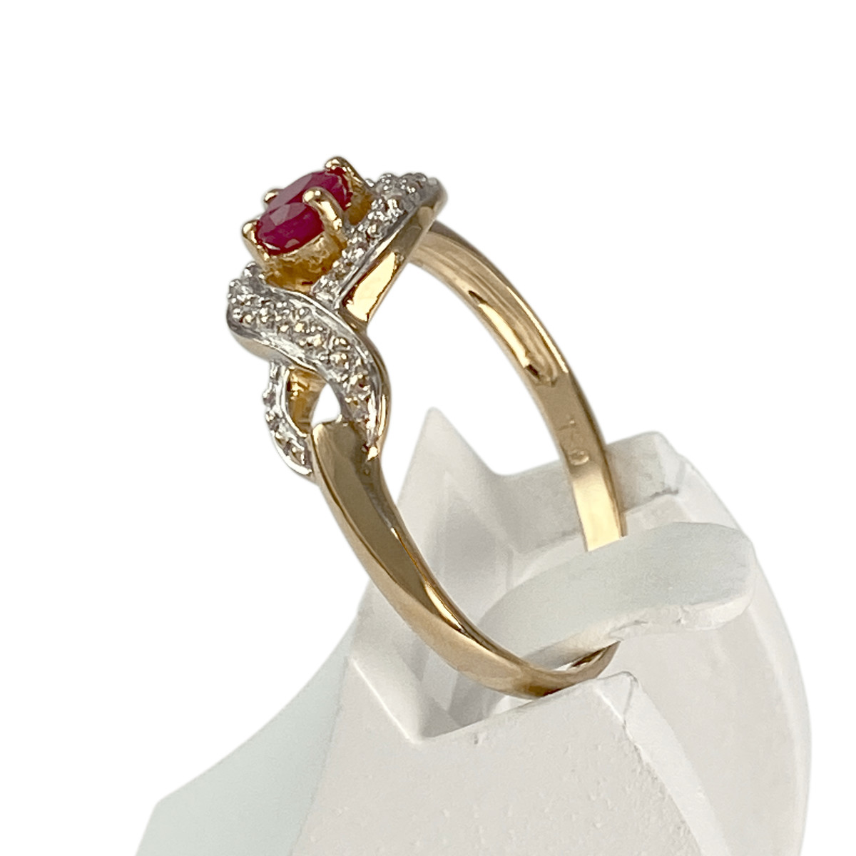 Bague d'occasion  or 750 2 tons diamants rubis - vue 2