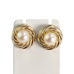 Boucles d'oreilles d'occasion or 750 jaune perle de culture - vue 1