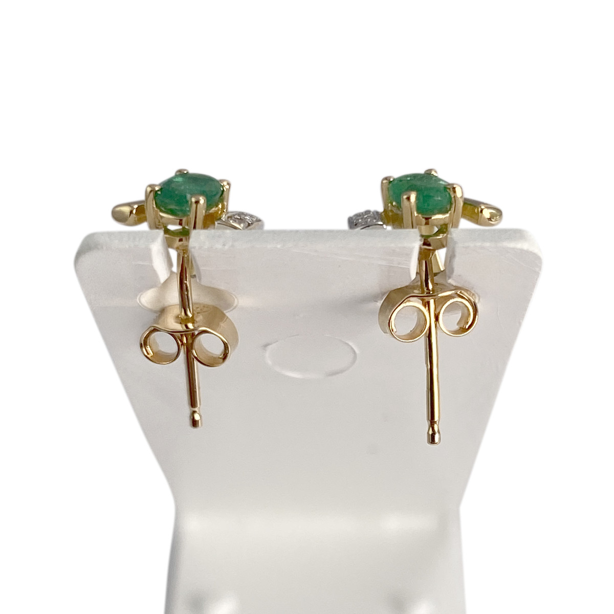 Boucles d'oreilles d'occasion  or 750 2 tons émeraudes diamants - vue 3