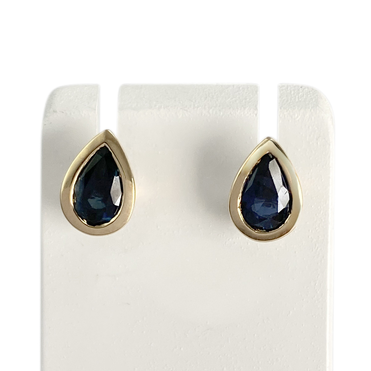 Boucles d'oreilles d'occasion or 750 jaune saphirs