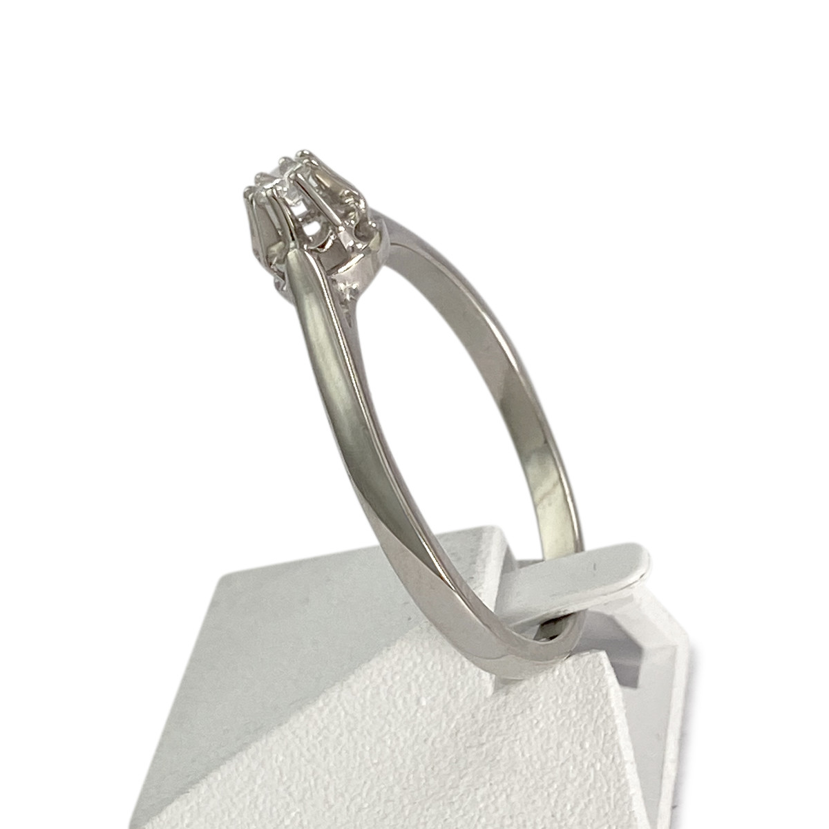 Solitaire d'occasion or 750 jaune diamant - vue 2