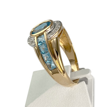 Bague d'occasion  or 750 2 tons topazes Swiss blue diamants