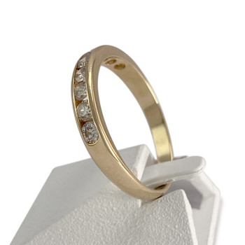 Tweedehands gouden ring 750 gele diamanten