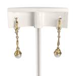 Boucles d'oreilles dormeuses d'occasion or 750 jaune perles de culture - vue 3
