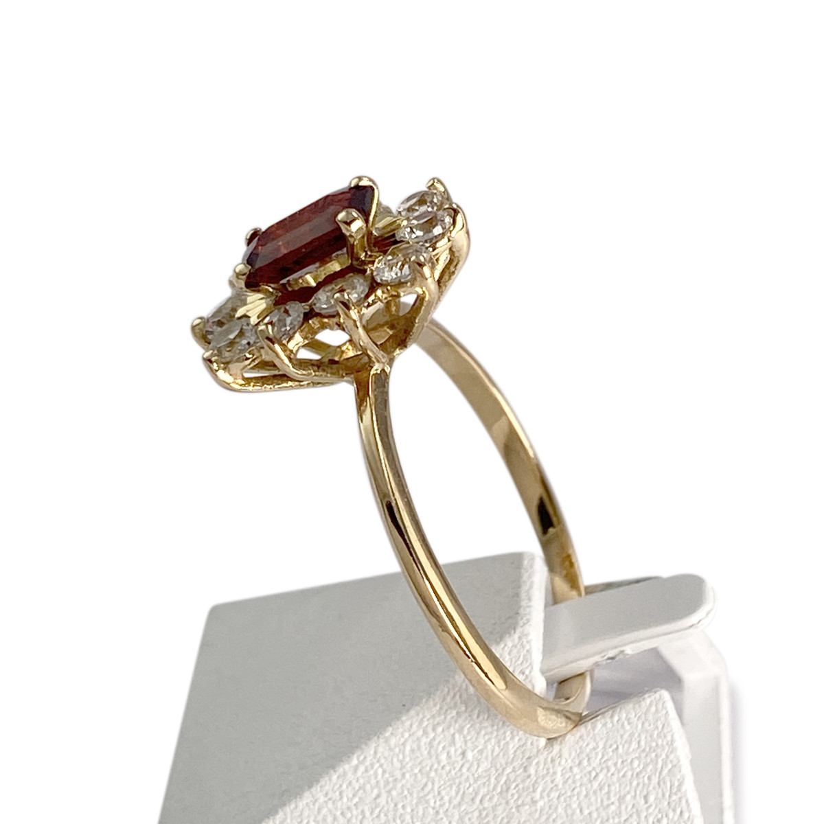 Bague d'occasion or 750 jaune zirconias grenat - vue 2