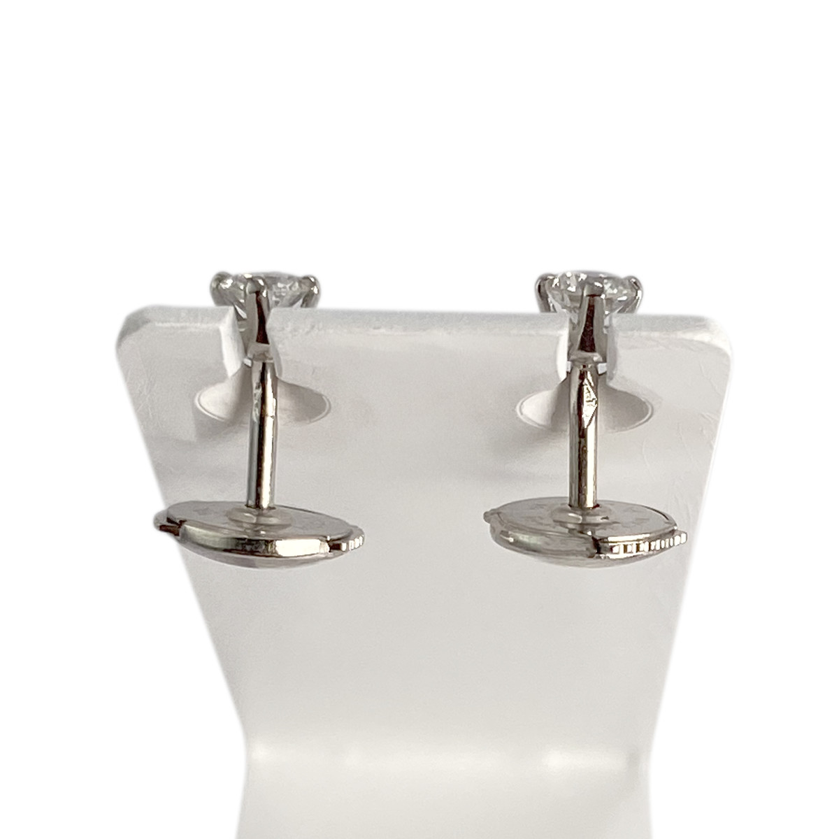 Boucles d'oreilles d'occasion or 750 blanc diamant - vue 3