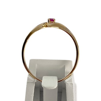 Tweedehands goud 750 gele robijn ring