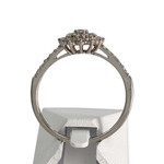 Bague d'occasion or 750 blanc diamants synthetiques - vue 3