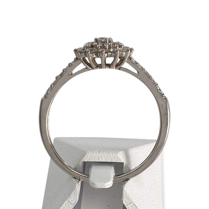 Bague d'occasion or 750 blanc diamants synthetiques - vue 3
