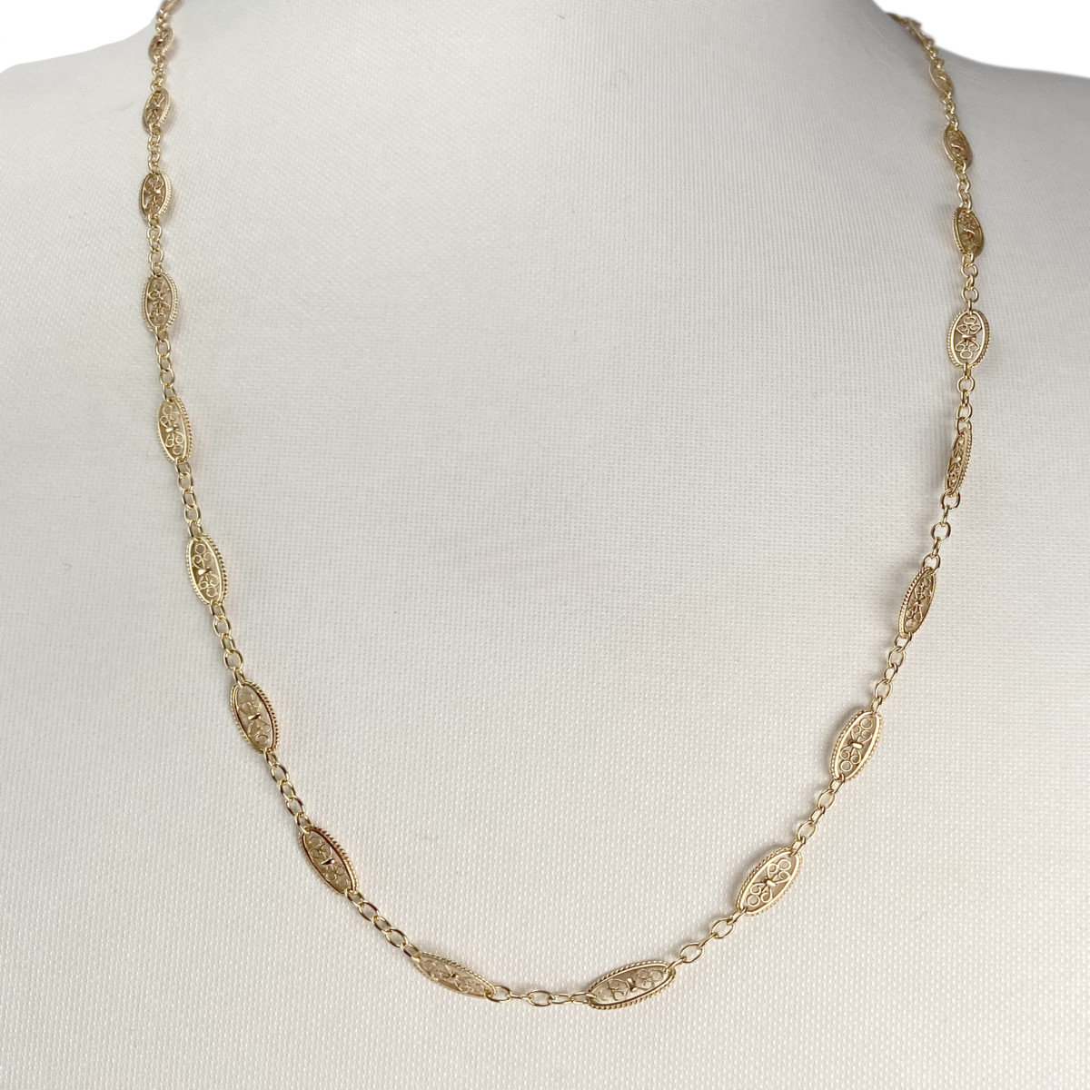 Sautoir d'occasion or 750 jaune filigrannes maille fantaisie - vue 2