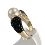 Bague d'occasion or 750 jaune perle de culture résine noire - vue 2