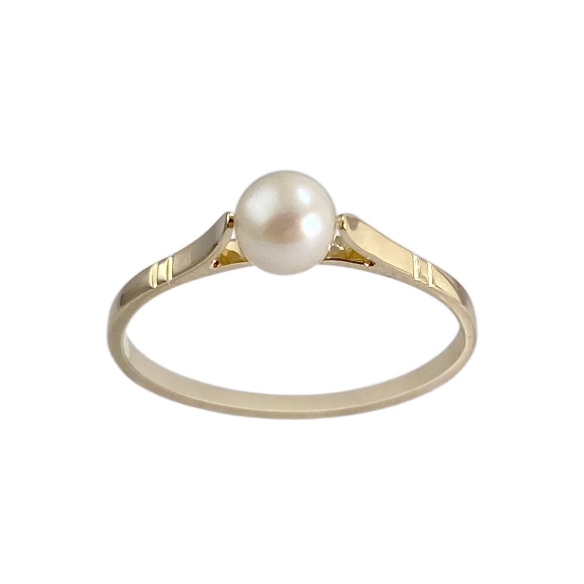 Tweedehands gouden ring 750 gele gekweekte parel