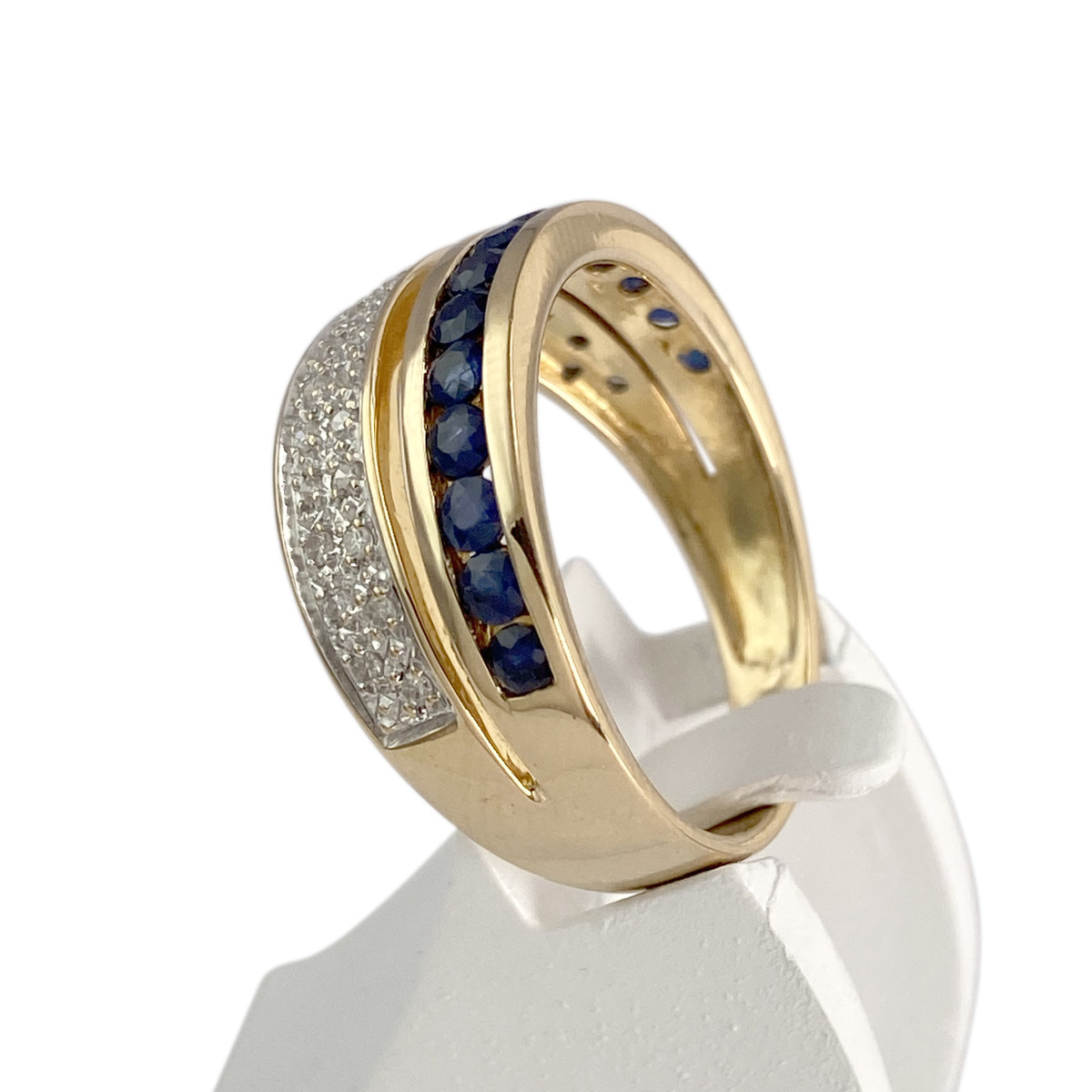 Bague d'occasion  or 750 2 tons diamants saphirs - vue 2