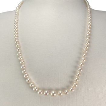 Collier d'occasion or 750 jaune perle de culture du japon