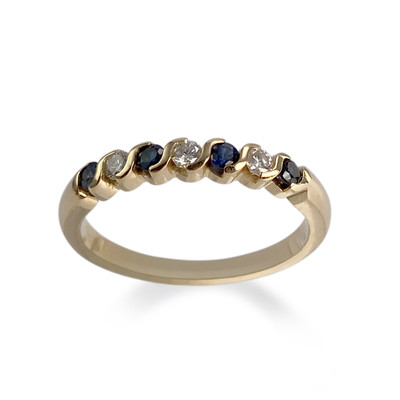 Bague d'occasion or 750 jaune diamants saphirs