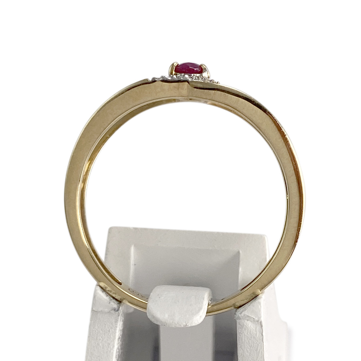 Bague d'occasion or 375 jaune rubis diamant - vue 3