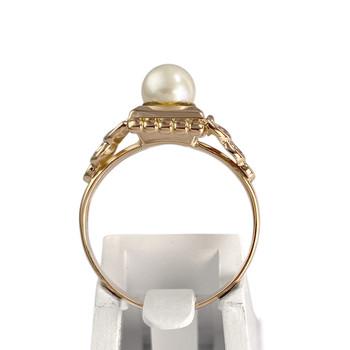 Tweedehands gouden ring 750 gele gekweekte parel