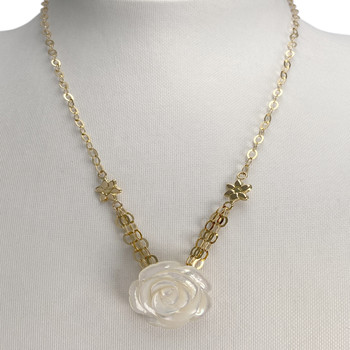 Collier d'occasion or 750 jaune maille fantaisie nacre