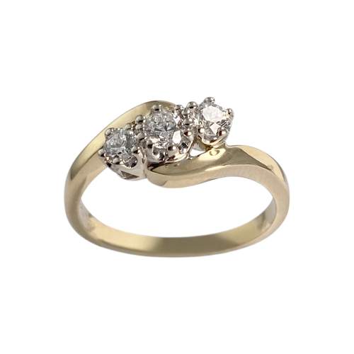 Tweedehands ring 2 goud 750 diamanten