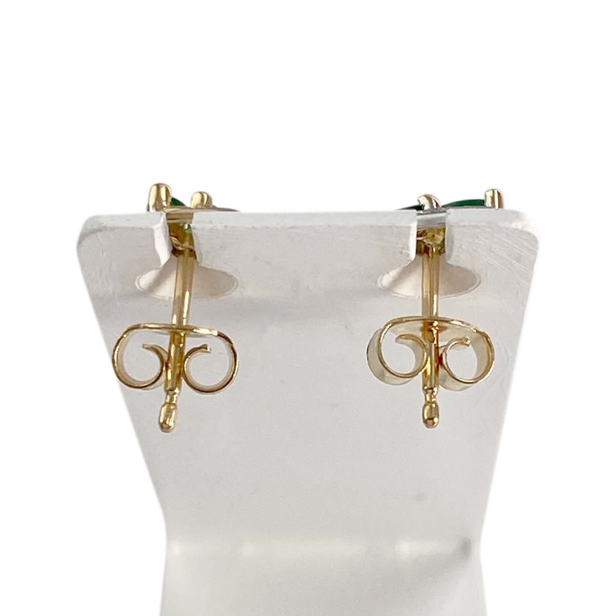 Boucles d'oreilles d'occasion  or 2 tons 750 diamants émeraudes - vue 3