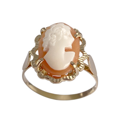 Second-hand gold 750 yellow cameo ring