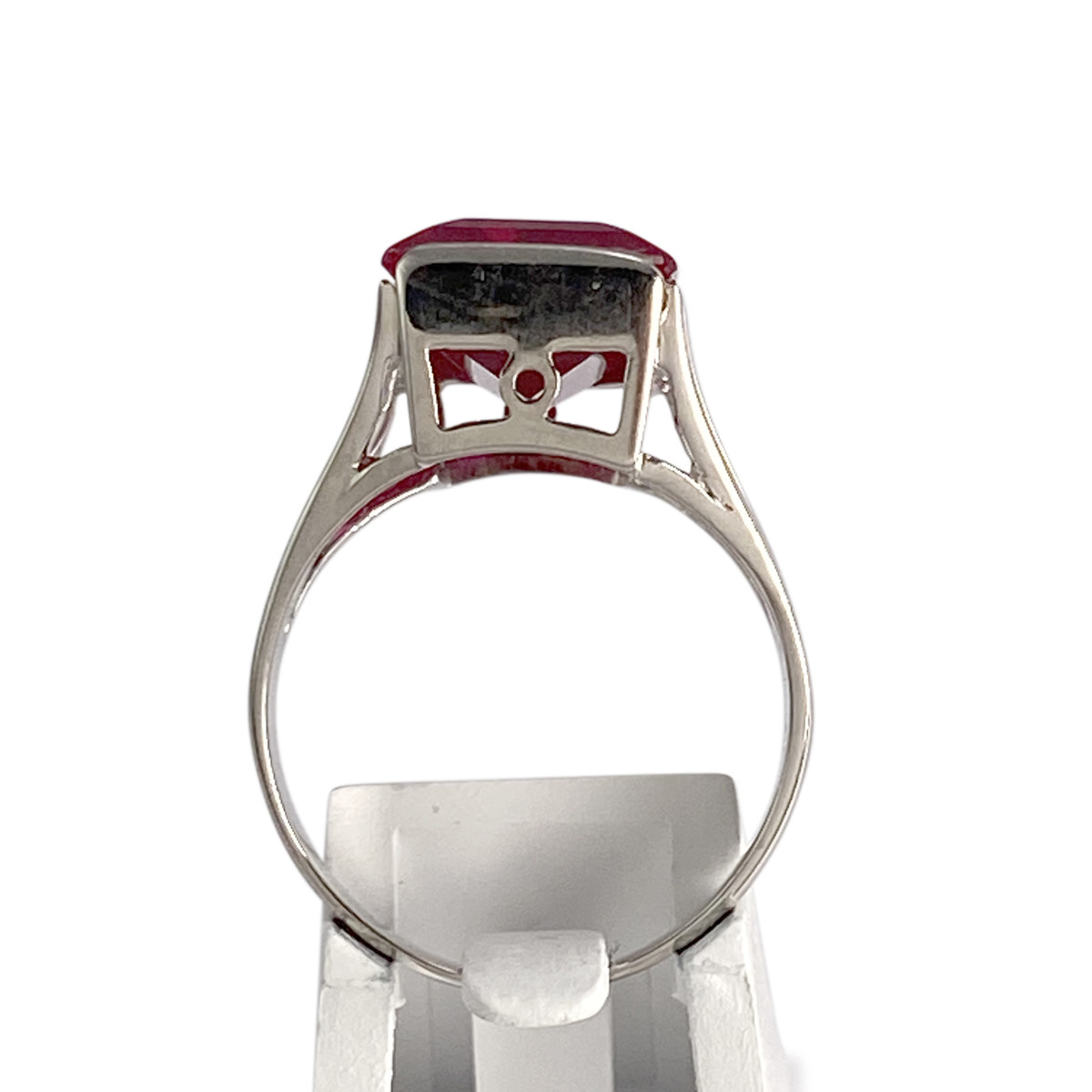 Bague d'occasion or 750 blanc rubis synthétique - vue 3