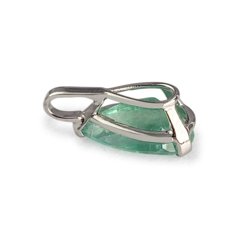 Pendentif d'occasion or 750 blanc émeraude - vue 2