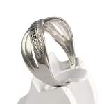 Bague d'occasion or 375 blanc diamants et diamants noir - vue 2