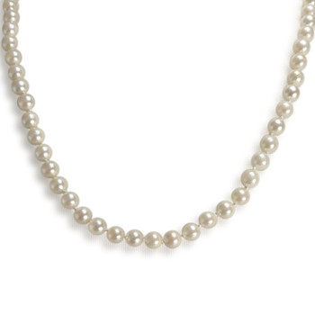 Collier d'occasion or 750 blanc perles de culture du japon