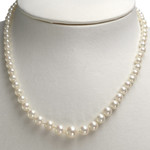Collier d'occasion or 750 jaune perle de culture - vue 2