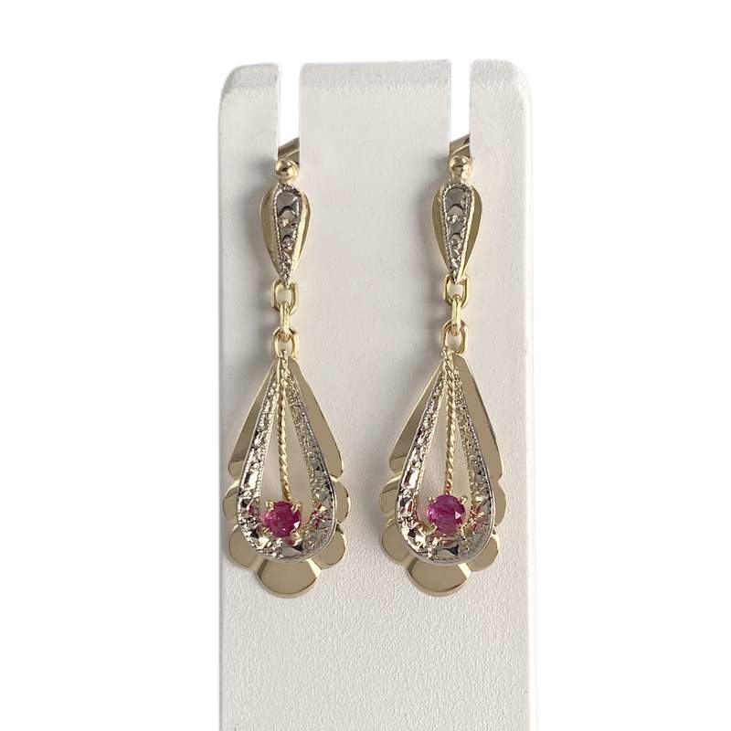 Boucles d'oreilles d'occasion  or 750 2 tons rubis - vue 1