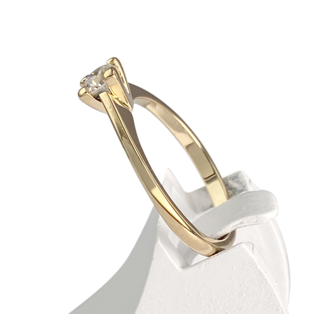 Solitaire d'occasion or 750 jaune diamant - vue 2