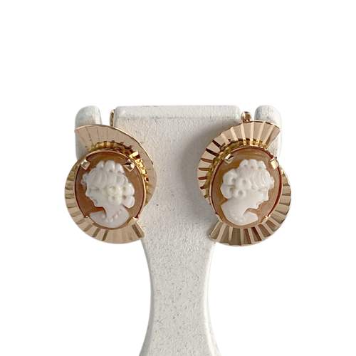 Boucles d'oreilles d'occasion or 750 jaune camee