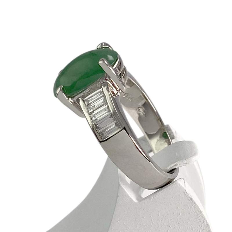 Bague d'occasion or 750 blanc jade et diamants - vue 2