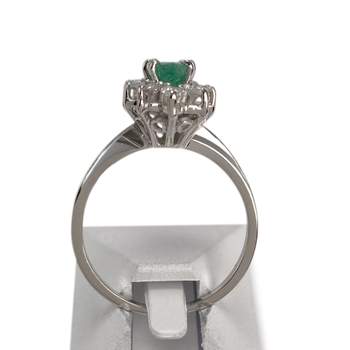 Bague d'occasion or 750 blanc diamants émeraude
