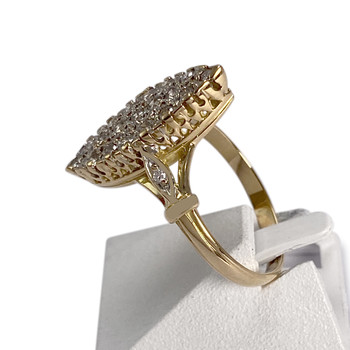 Pre-owned 750 gold ring with marquise-cut diamonds