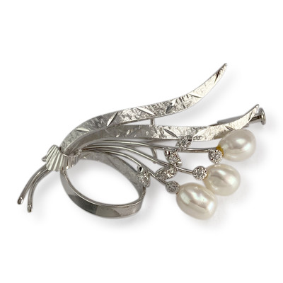 Broche d'occasion or 750 blanc diamant perle de culture