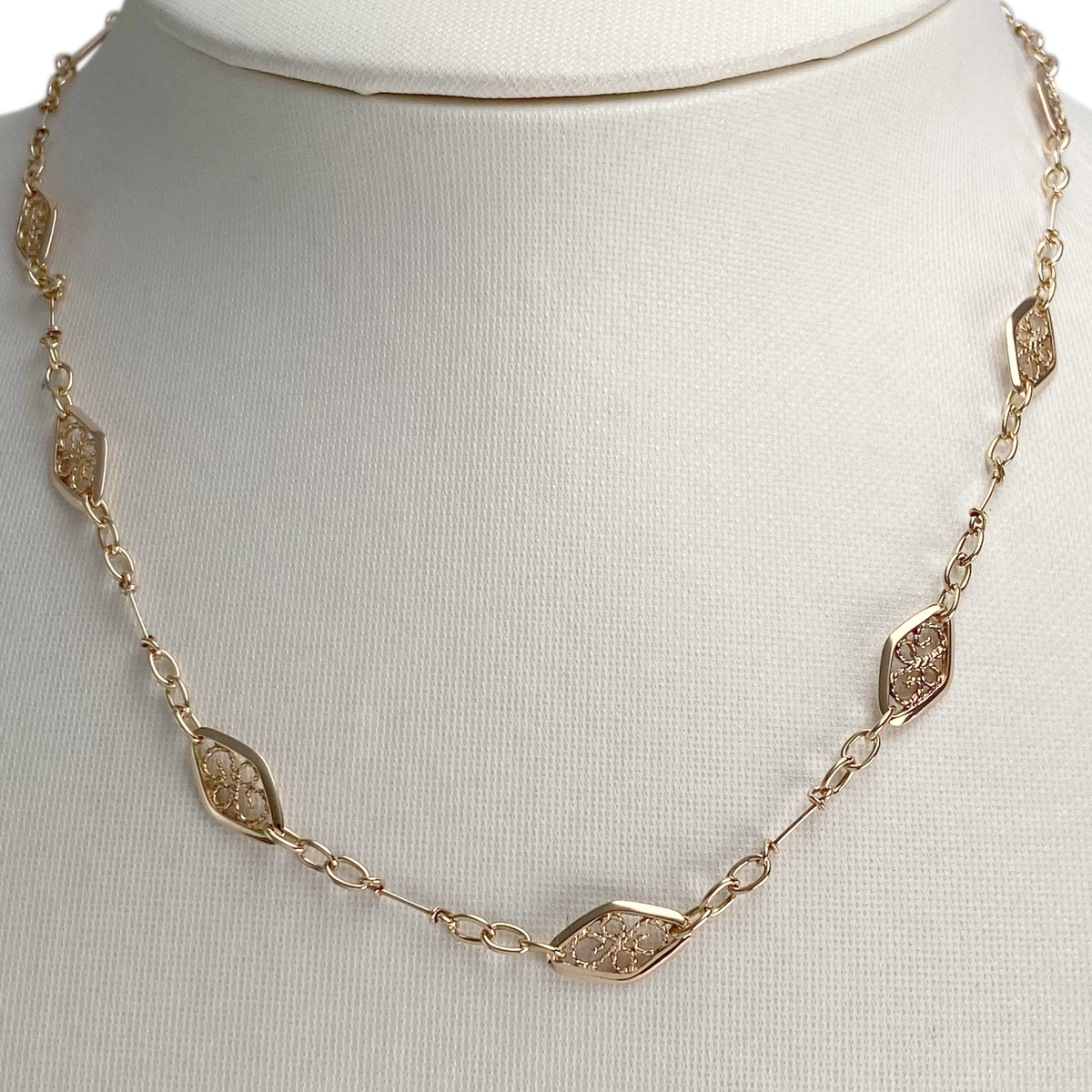 Collier d'occasion or 750 jaune maille fantaisie - vue 2