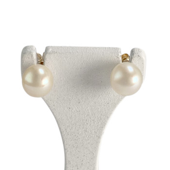 Tweedehands oorbellen in goud 750 gele gekweekte parel