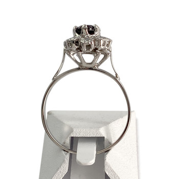 Pre-owned 750 white gold ring with garnet and diamonds