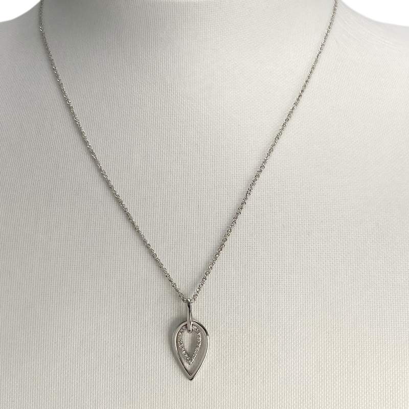 Collier d'occasion or 375 blanc maille fantaisie diamants - vue 2