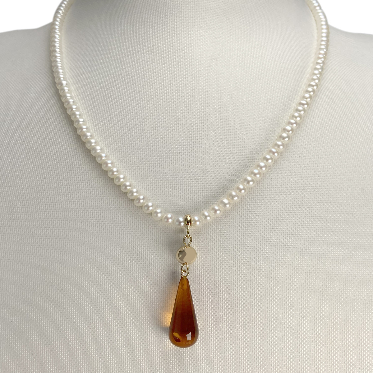 Collier d'occasion or 750 jaune maille perles, perles de culture de Chine et ambre - vue 2