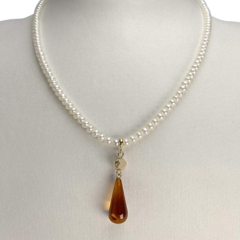 Pre-owned 14K yellow gold pearl chain necklace with Chinese cultured pearls and amber - view 2
