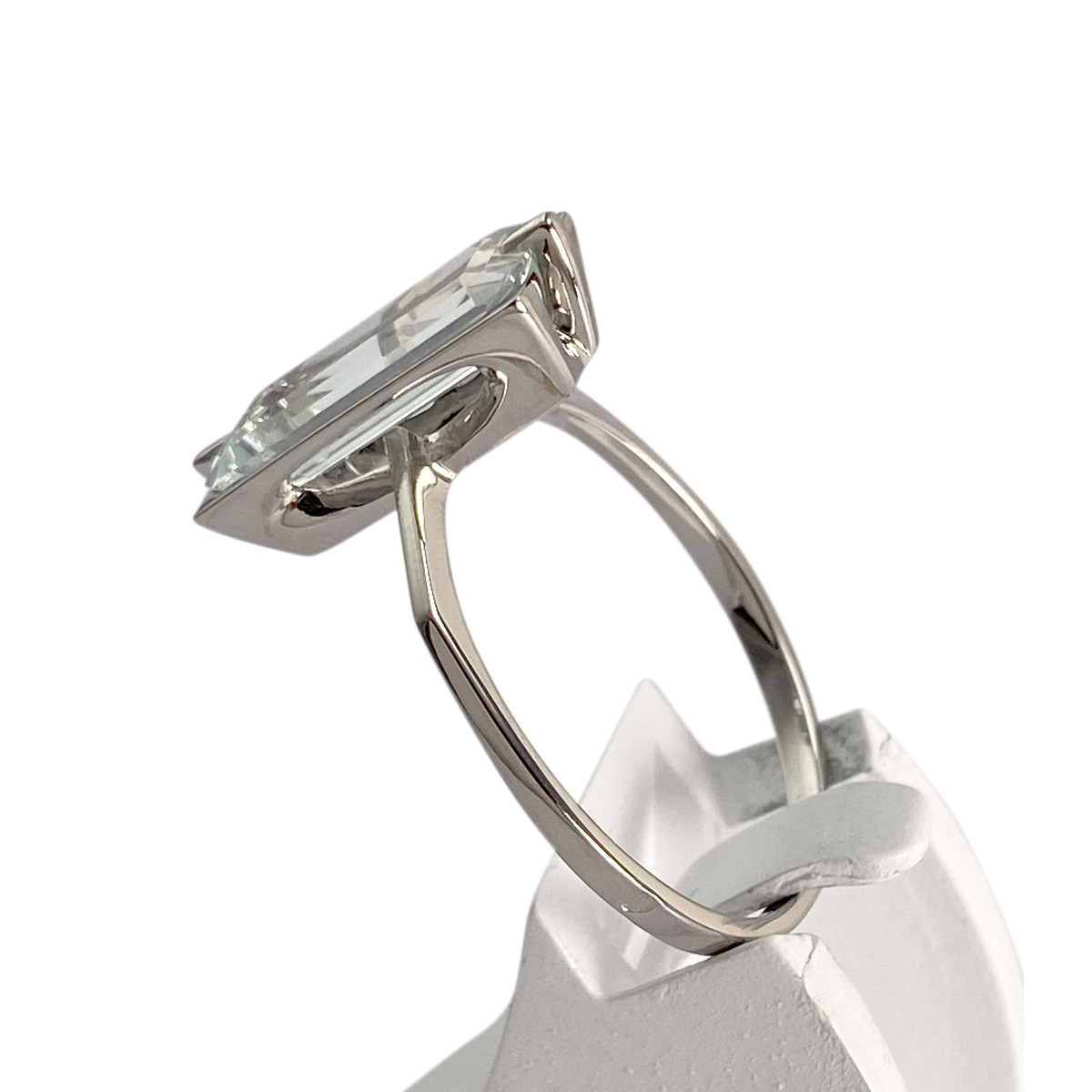 Bague d'occasion or 750 blanc aigue marine - vue 2