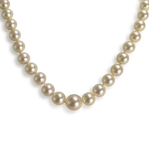 Secondhand necklace 750 yellow gold japanese cultured pearl